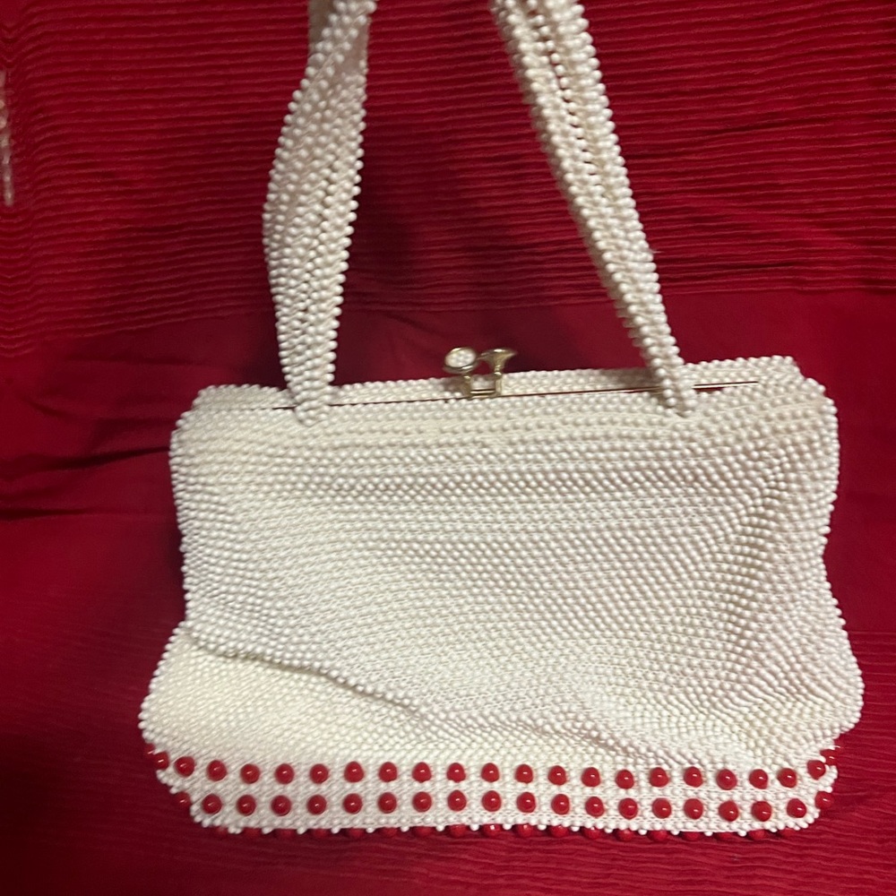 Elegant White and Red Beaded Handbag